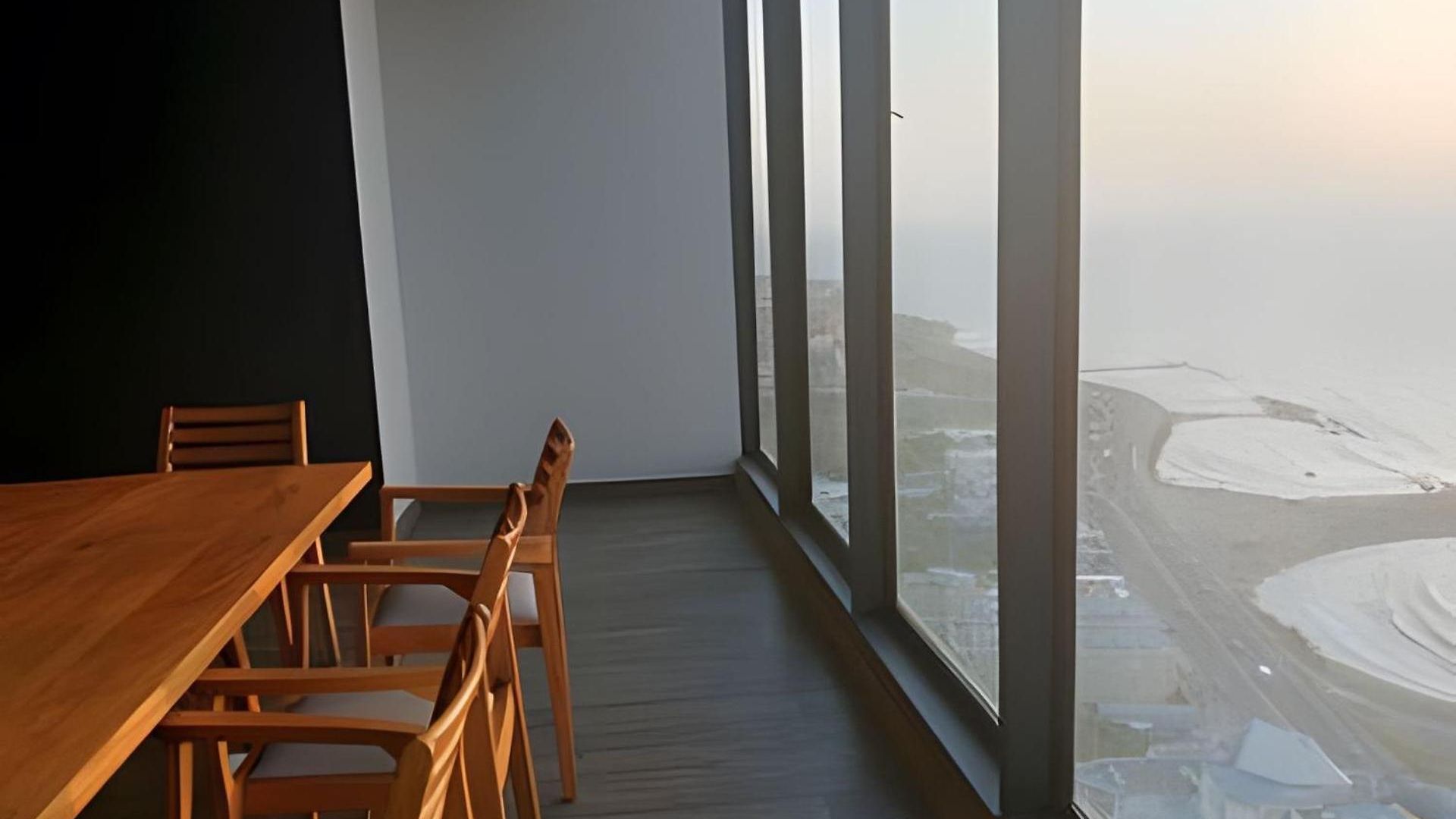 Spectacular Apartment, Unparallel Views!