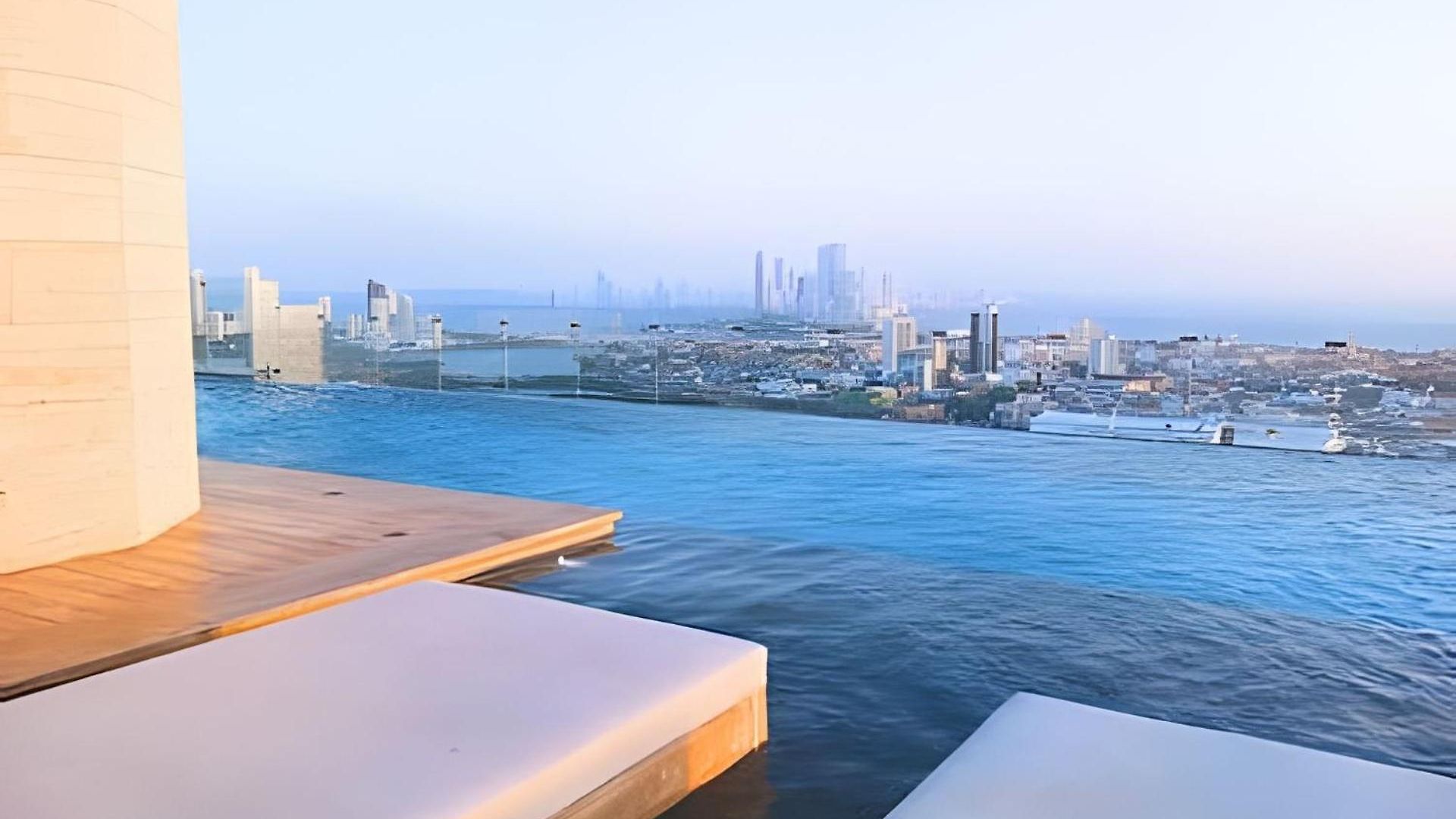 Spectacular Apartment, Unparallel Views! Apartamento