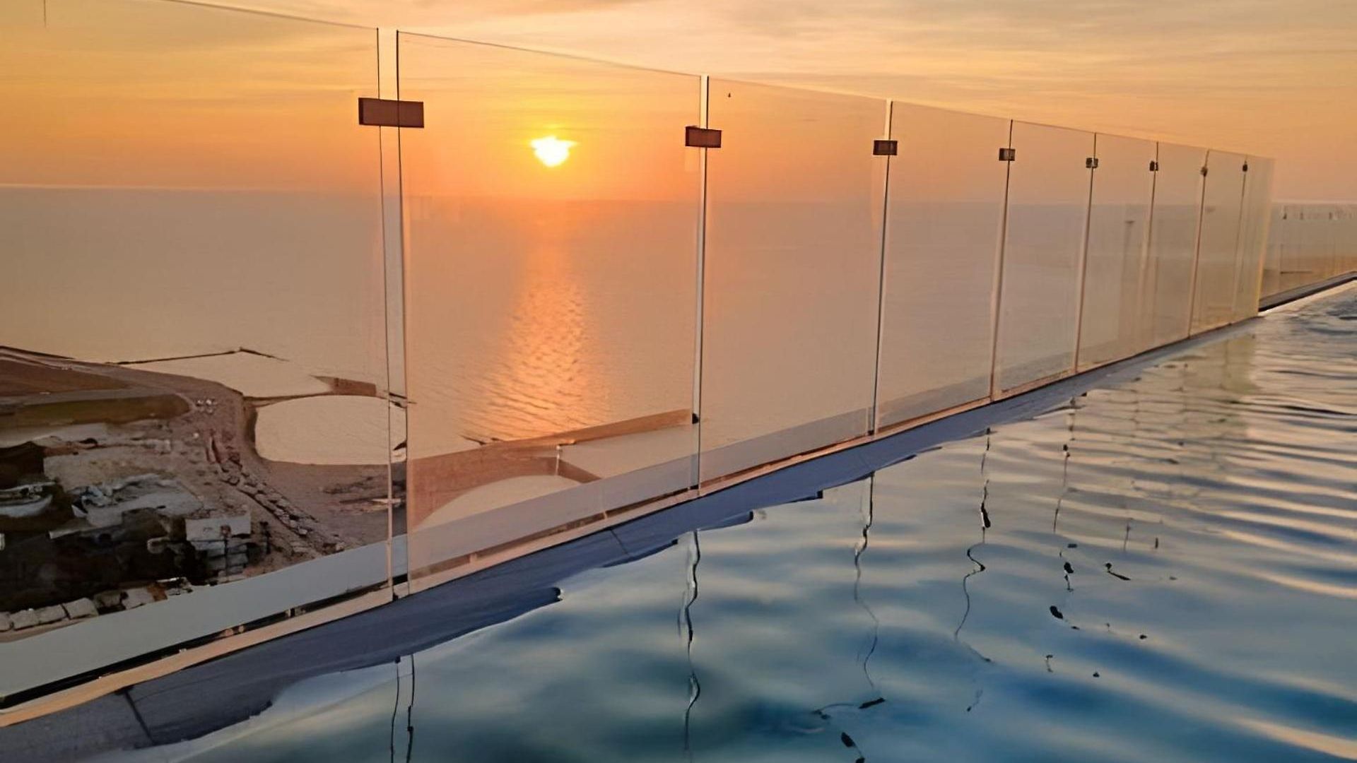Spectacular Apartment, Unparallel Views! Cartagena