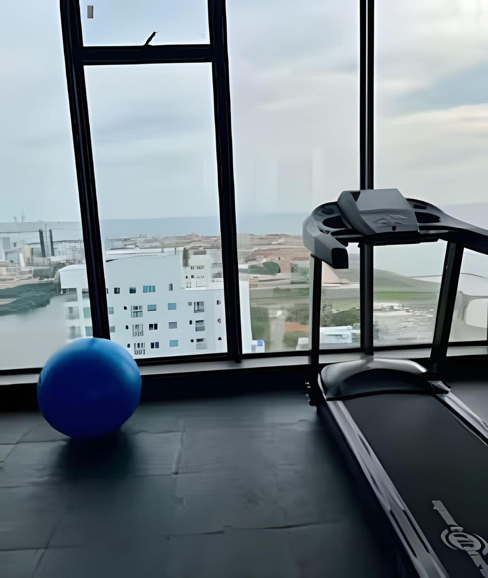 Spectacular Apartment, Unparallel Views!