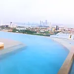 Spectacular apartment, unparallel views!